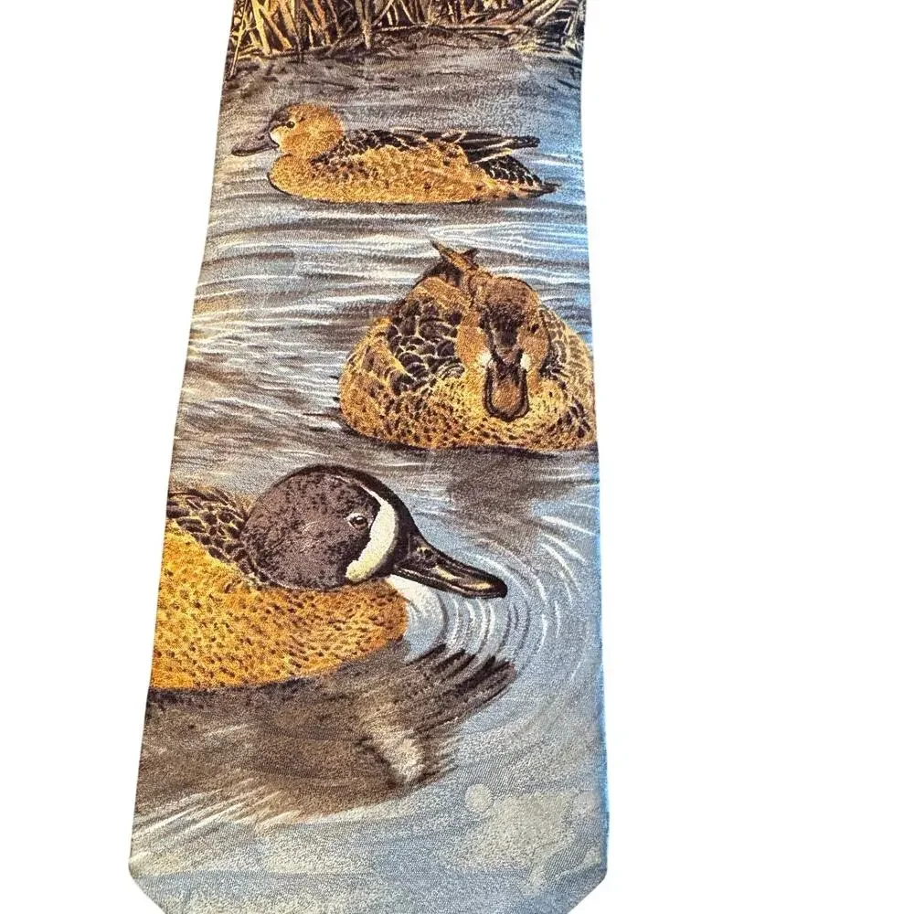 Field & Stream Ducks Designer Tie Men's Silk Necktie Maroon Made in USA